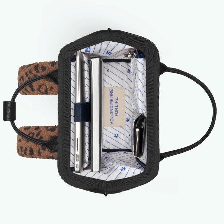 Actual product image Cabaia Rucksack / Backpack Adventurer Recycled Fleece Small (14 l)