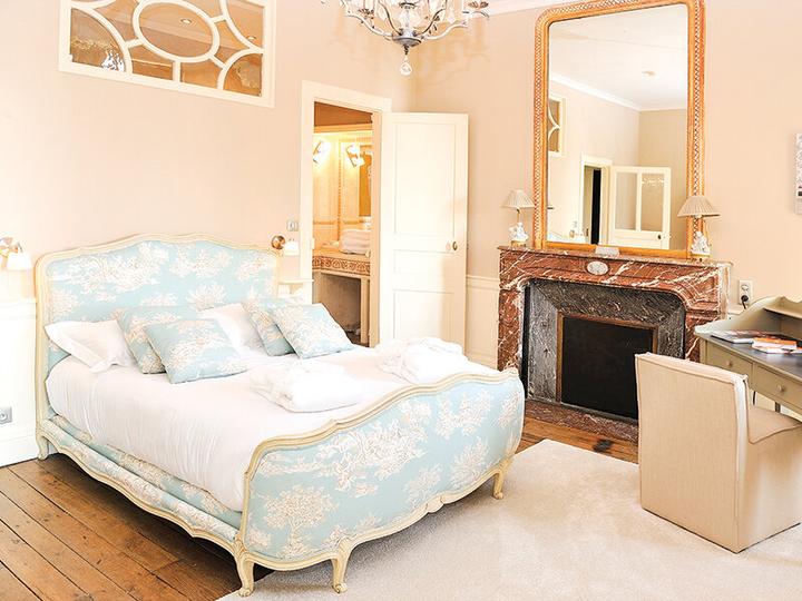 Actual product image Smartbox Overnight stay in a luxury hotel, manor house or castle with gourmet dinner (2 pers.)