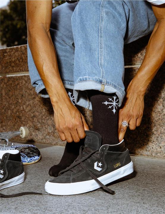 Actual product image Disorder Logo Socks (One size)