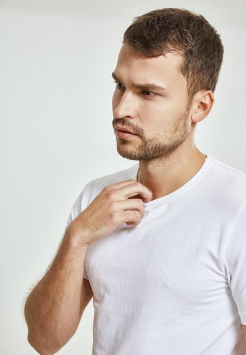 Immagine prodotto Urban Classics T-shirt elasticizzata di serie (L)
