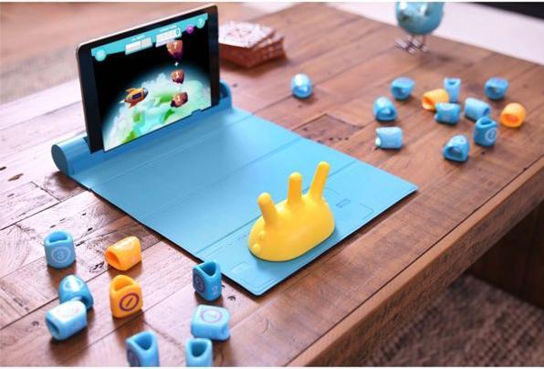 Actual product image PlayShifu Plugo Count Hands-On Math Kit (German, Spanish, French, Japanese, Russian, Portuguese, English)