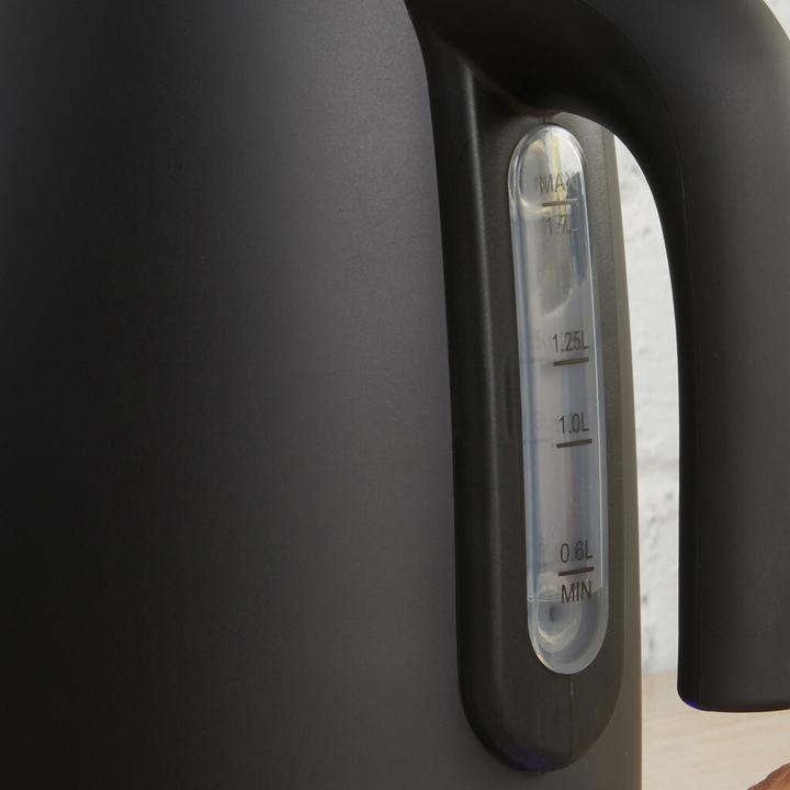 Actual product image Petra PT5632MBLKVDE 3KW Kettle matte black (1.70 l)