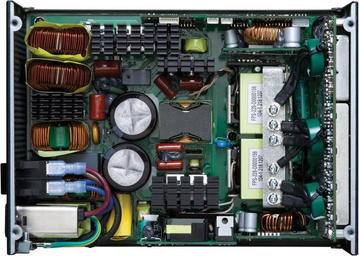 Actual product image Corsair AX1200i (1200 W)