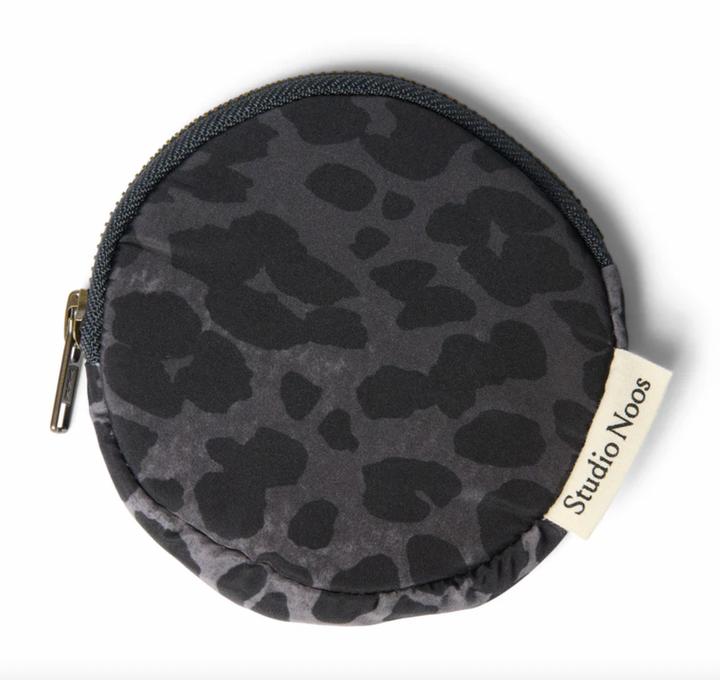 Studio Noos Antra Leopard Puffy Geldbörse