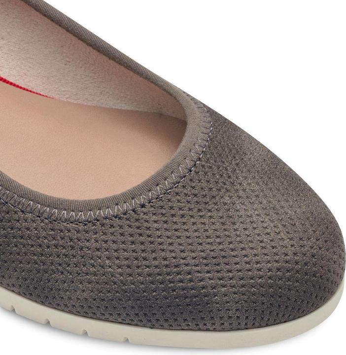 Actual product image S.Oliver Wedge pumps (38)