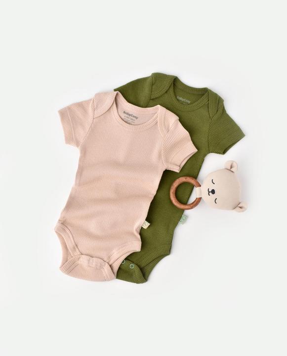 Blush, Grün