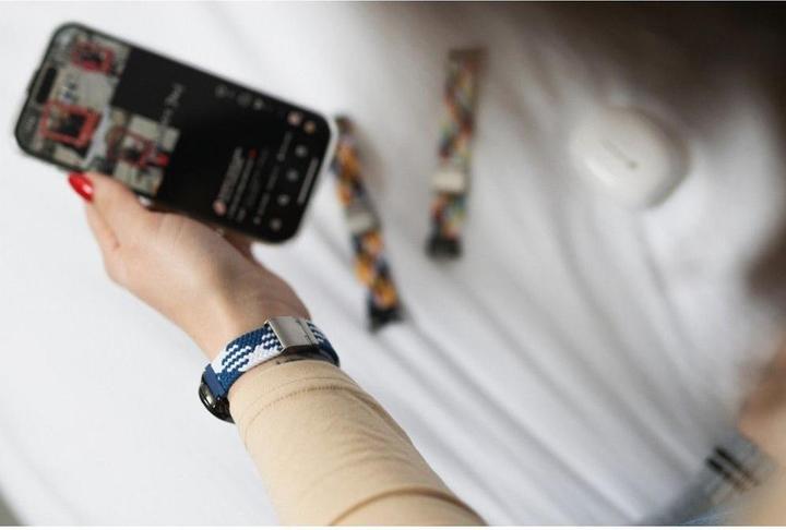 Actual product image Forcell Strap F-DESIGN FX5 strap for XIAOMI Mi Band 8 mix colors (Silicone)