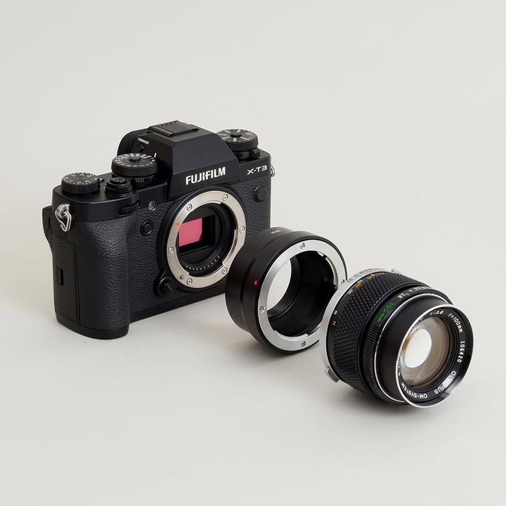 Actual product image Urth Lens Mount Adapter: Compatible with Olympus OM Lens to Fujifilm X Camera Body