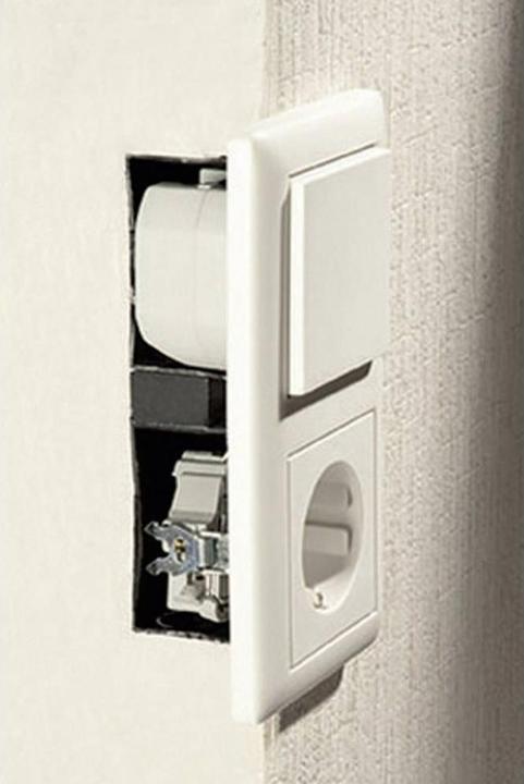 Actual product image HomeMatic 103029: Wireless switching actuator 1-fold, mark.