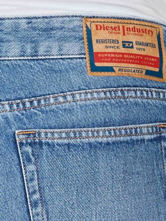 Produktbild Diesel 1969 D-Ebbey Jeans Bootcut 09C16