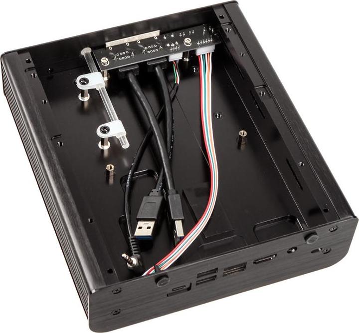 Actual product image Akasa Newton S7 UCFF package (Intel NUC), OEM (UCFF)