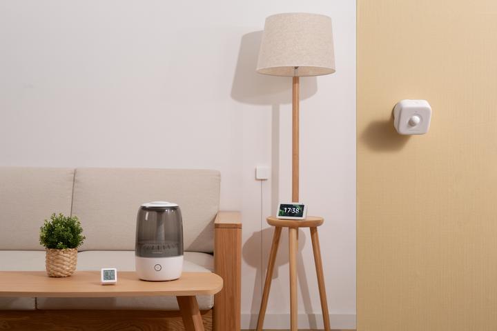 Actual product image SwitchBot Motion Sensor (9 m)