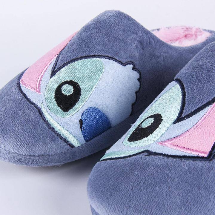 Actual product image Cerda LILO & STITCH - Pantouffles / Chaussons T40/41 (40)