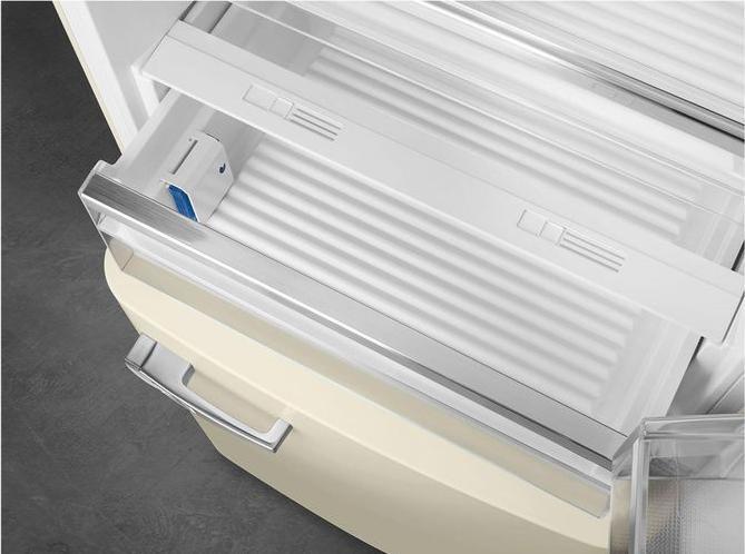 Produktbild Smeg Retro Style FAB38RCR5 (481 l)