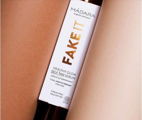 Immagine prodotto Madara Self Tan Milk FAKE IT Healthy Glow Self Tan Serum "Màdara autoabbronzante per il viso". (Schiuma autoabbronzante, 30 ml)