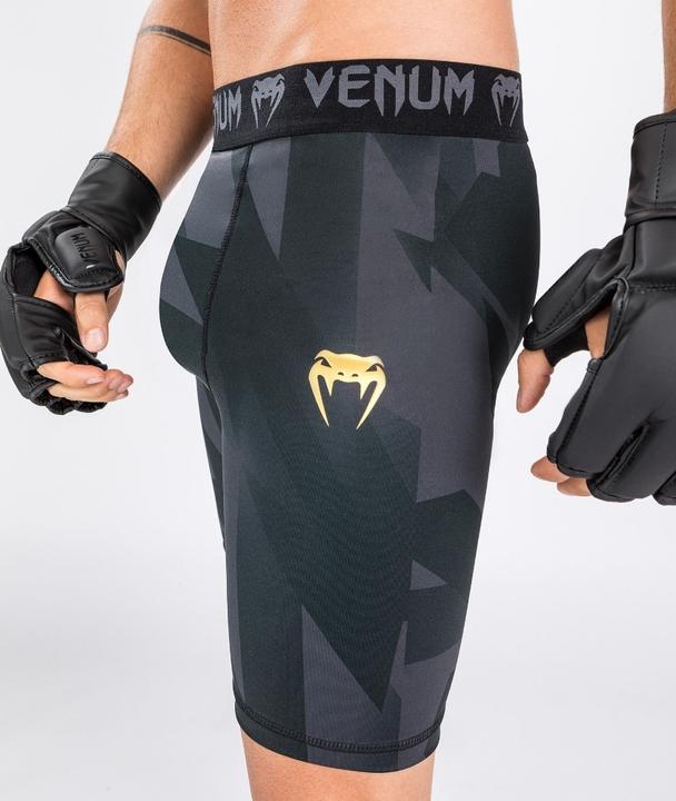 Produktbild Venum Razor Vale Tudo Shorts - Black/Gold - XL (XL)