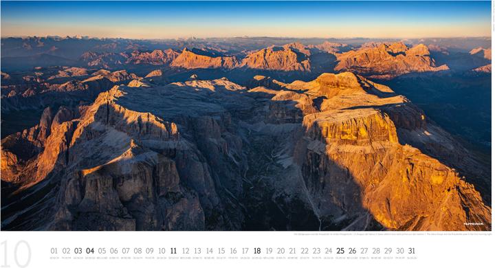 Produktbild Luftbildkalender Dolomiten 2026 (Harter Einband, Deutsch, Französisch, Englisch, Italienisch)