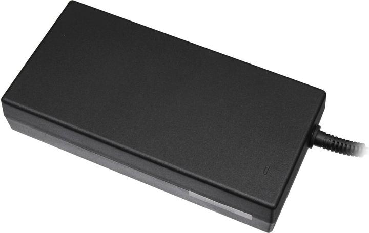 Actual product image Clevo 6-51-P1752-010 (230 W)