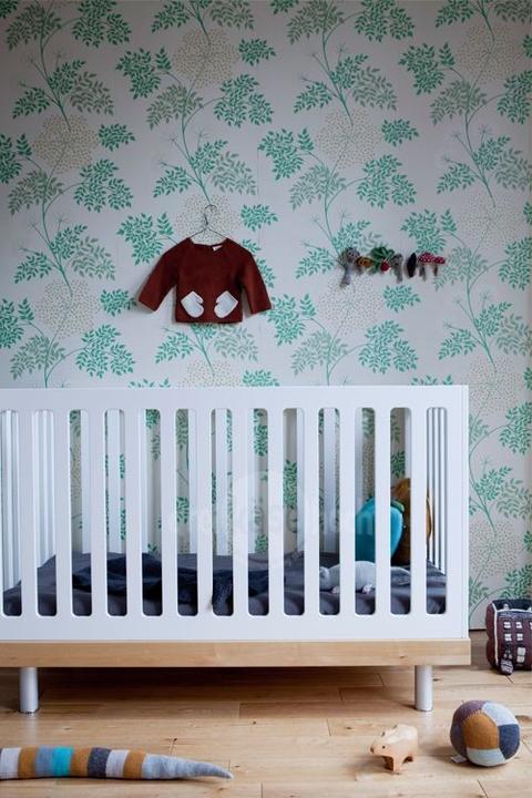 Actual product image Oeuf NYC Classic baby cot, walnut (140x70 cm) (140 x 70 cm)