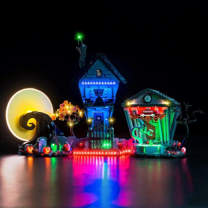 Produktbild BrickBling LED Licht Set für LEGO Tim Burtons Disney Film Nightmare Before Christmas (21351) inkl. Fernbedienun