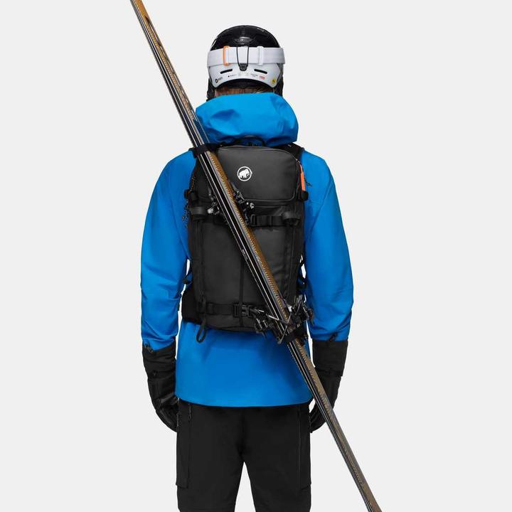 Actual product image Mammut Nirvana 22 (22 l)