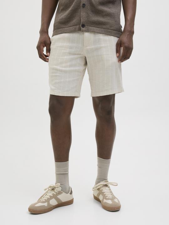 Actual product image Jack & Jones Tapered Fit Shorts Shorts (XXL)