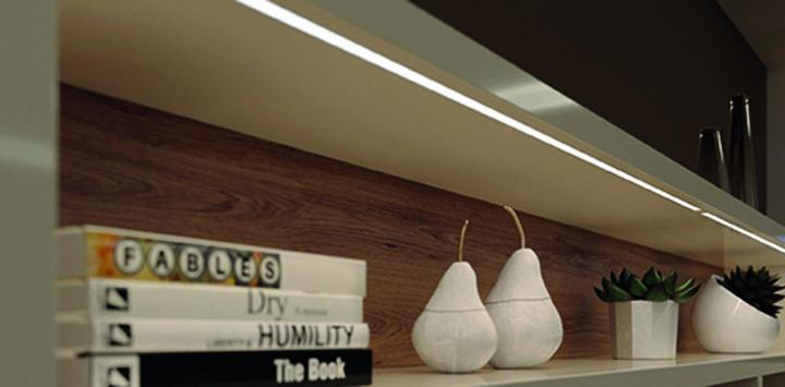 Actual product image Halemeier LED recessed profile ChannelLine i3 with light panel