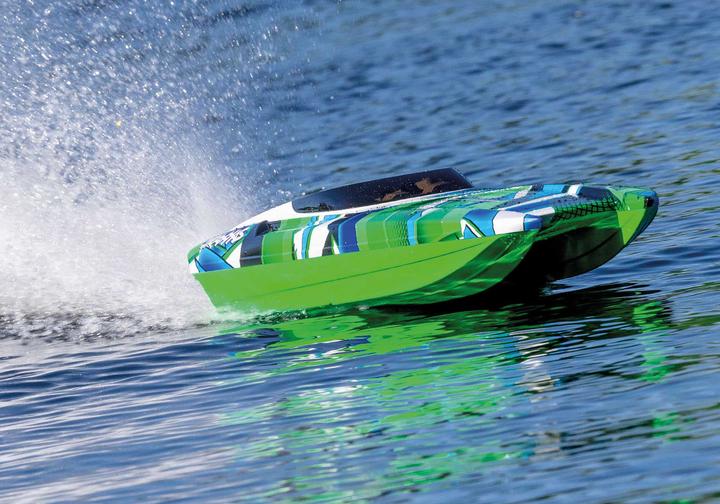 Actual product image Traxxas DCB M41 40 Inch Catamaran Brushless Green/Blue