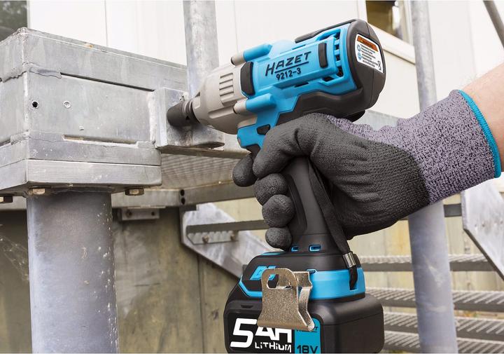 Actual product image HAZET Cordless impact wrench 9212-3 ∙ Maximum loosening torque: 700 Nm ∙ Square, solid 12.5 mm (1/2… (Rechargeable battery operated)