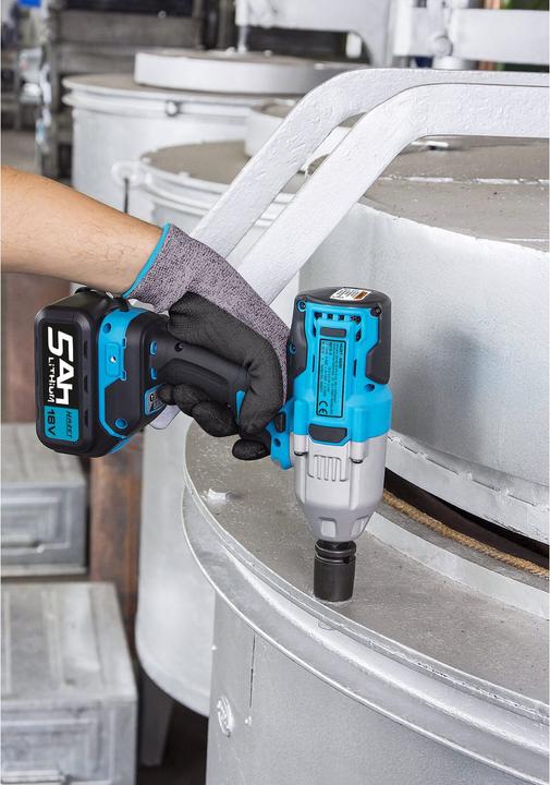 Actual product image HAZET Cordless impact wrench 9212-3 ∙ Maximum loosening torque: 700 Nm ∙ Square, solid 12.5 mm (1/2… (Rechargeable battery operated)
