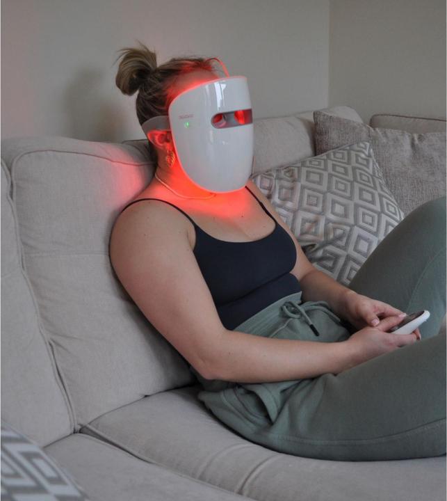 Image du produit TensCare - Glomask Klinisch Bewezen Blauw, Rood en Nabij Infrarood Luminothérapie pour une Uitstralin Jegdige