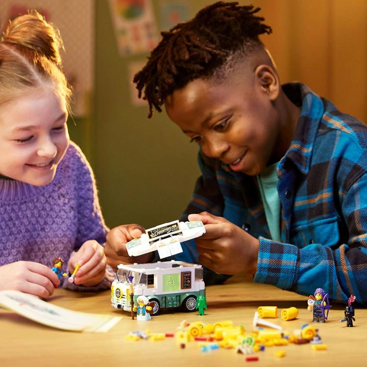 Actual product image LEGO Mrs Castillo's Turtle Bus (71456, LEGO Dreamzzz)