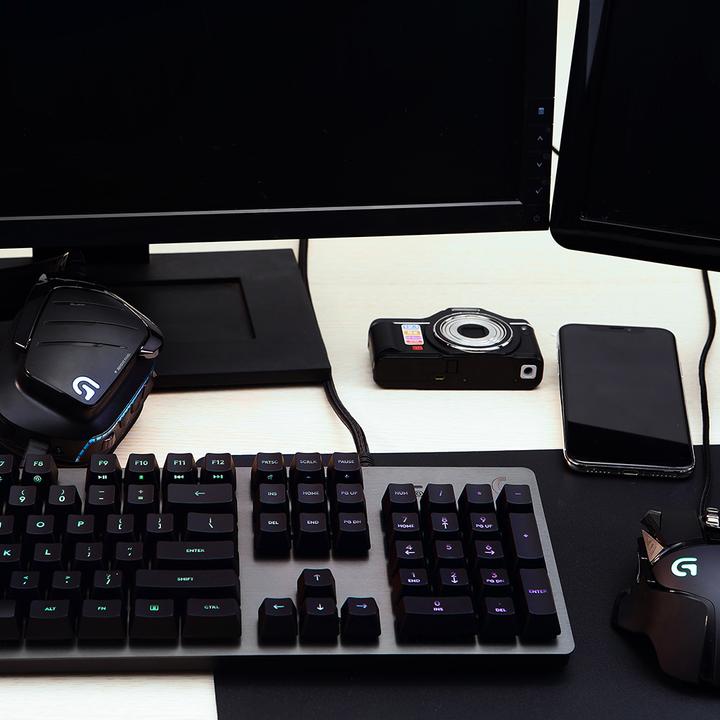 Actual product image Logitech G G512 Carbon (US, Cable)