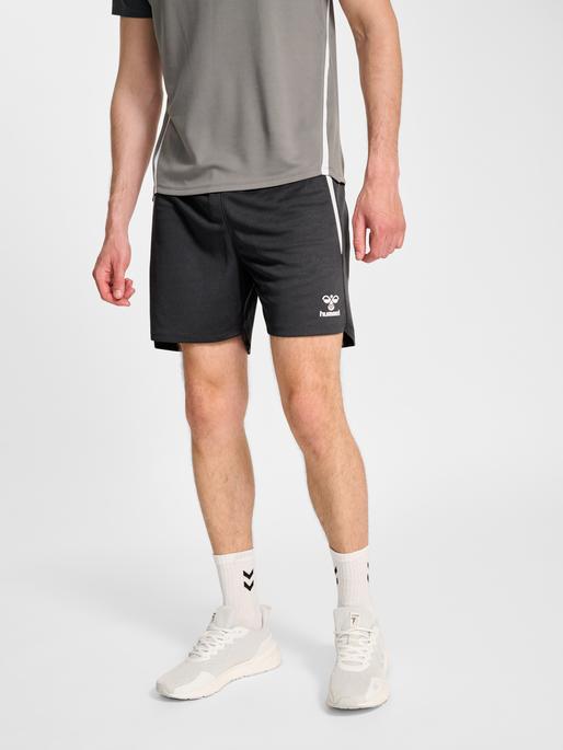 Actual product image hummel hmlLEAD 2.0 SHORTS (S)