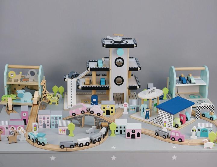 Actual product image Jabadabado Parking garage