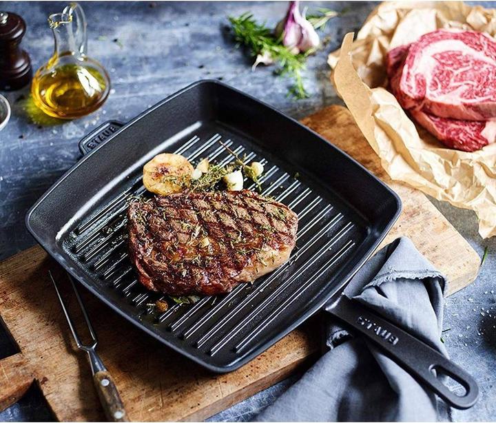 Actual product image Staub American grill pan (30 cm, Grill pan, Cast iron)