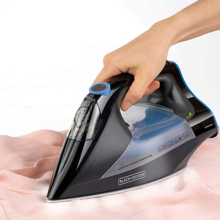 Produktbild Black & Decker BXIR2401E (2200 W, 150 g/min)