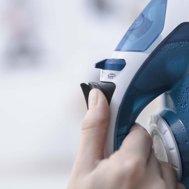Produktbild Black & Decker BXIR2200E (2200 W, 150 g/min)