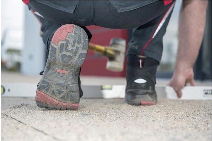 Actual product image Baak Safety boot Braxton size 41 black/red S3 SRC HRO EN ISO 20345 cow leather (S3, 41)