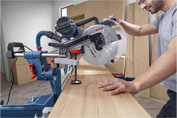 Produktbild Bosch Hausgeräte GCM 340-305 D Kapp- und Zugsäge (0.601.B60.030)