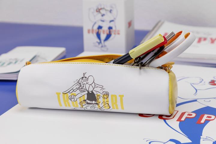 Actual product image Clairefontaine Asterix 5 round case