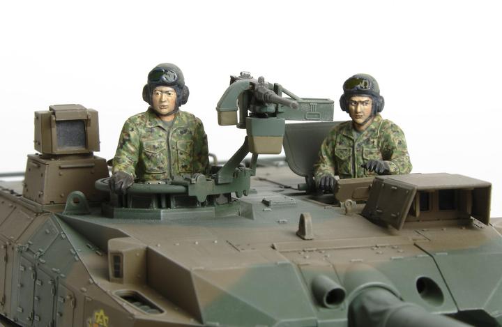 Actual product image Tamiya JGSDF Type 10 Tank 2012