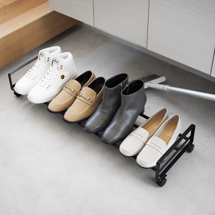 Productafbeelding Yamazaki Schoenenrek met wielen TOWER