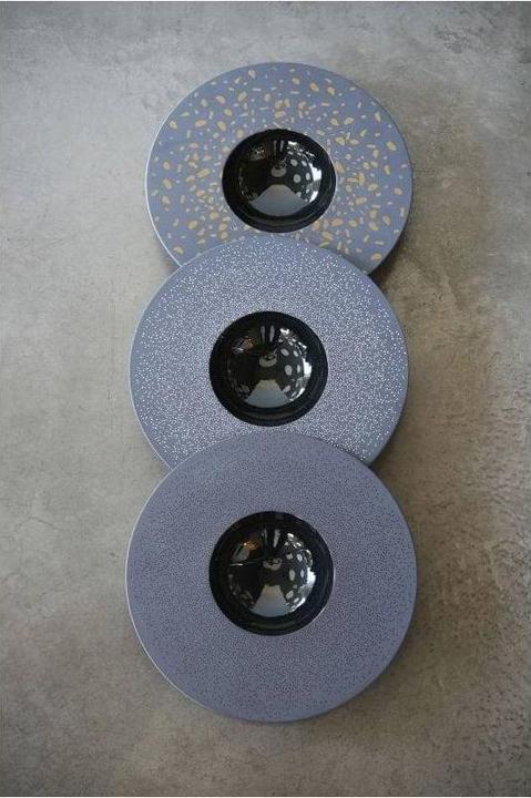 Image du produit Revol Sphere Teller 30 cl, H: 5 cm, Ø 30 cm, schwarz-Konstellation (1 x, 30 cm)