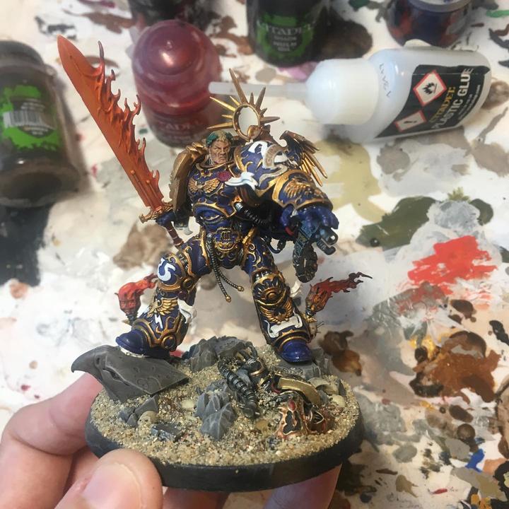 Actual product image Games Workshop Warhammer 40k - Ultramarines Roboute Guilliman (Plastic)
