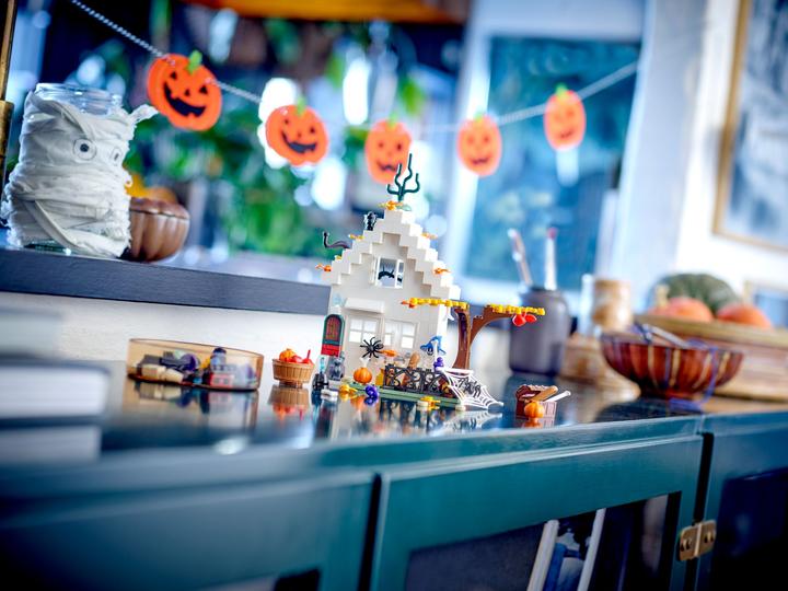 Actual product image LEGO Halloween Fun - Complementary Set (40608, LEGO Accessories)