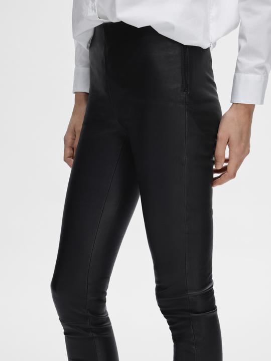 Actual product image Selected Femme leather trousers (Frequency band 38 (2600 MHz))