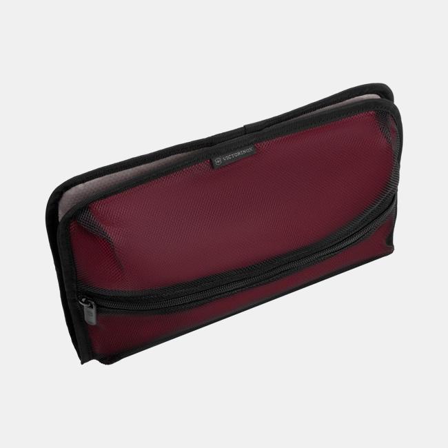 Actual product image Victorinox Crosslight, Frequent Flyer Softside Carry-On, Black (39 l)