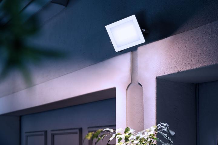 Image du produit Philips Outdoor Flutlicht Lois (2850 lm, IP65)