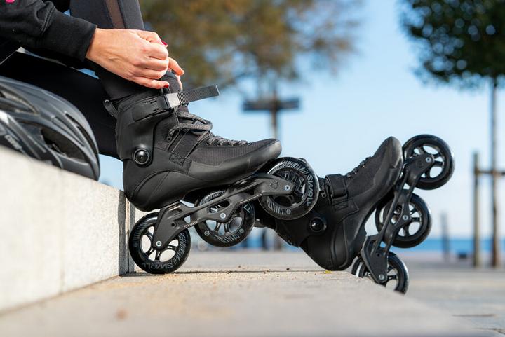Produktbild Powerslide SWELL PERFORMANCE SKATES Triple Black 112 (46)